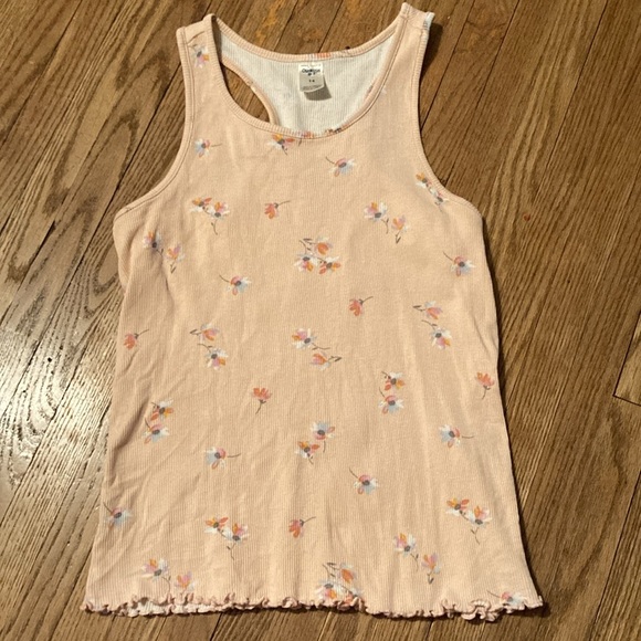 Size 14 lot. Two shorts and one tank. - Picture 2 of 7